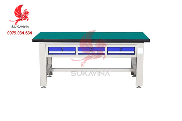 ban-lam-viec-ky-thuat 4.jpg (49 KB)