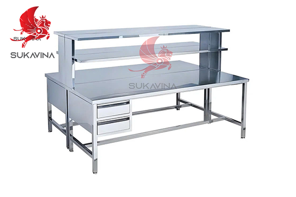 B&agrave;n thao t&aacute;c sạch
