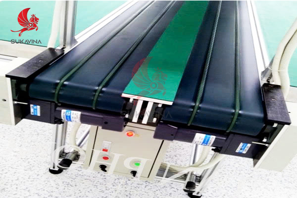 băng tải d&aacute;n g&acirc;n pvc