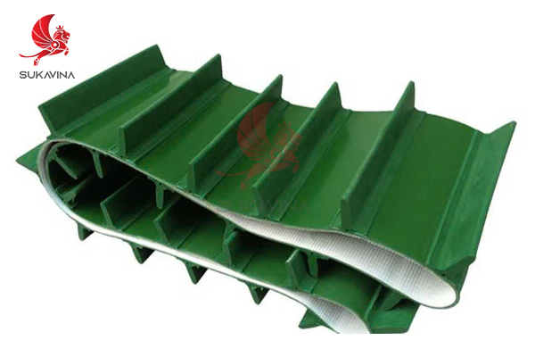 băng tải d&aacute;n g&acirc;n pvc