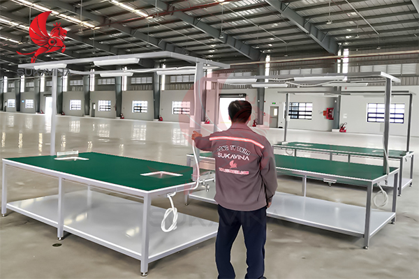 doanh nghiệp cung cấp b&agrave;n thao t&aacute;c chất lượng