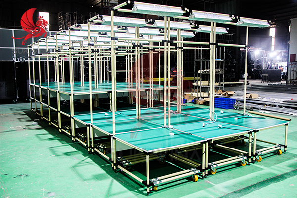 doanh nghiệp cung cấp b&agrave;n thao t&aacute;c chất lượng