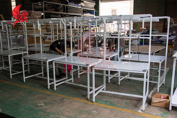doanh nghiệp cung cấp b&agrave;n thao t&aacute;c chất lượng