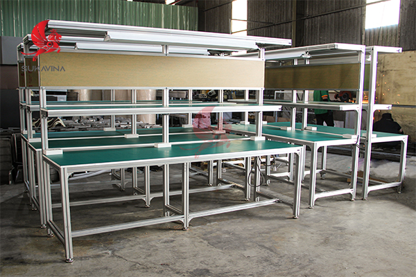 Bàn thao tác khung nhôm định hình chống tĩnh điện ban-thao-tac-xuong-co-khi-nho 3.jpg (284 KB)