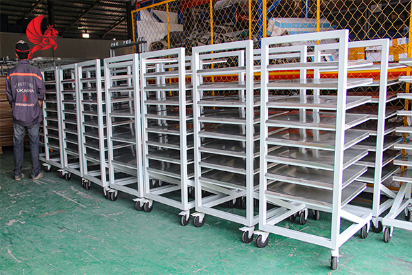 xe-day-hang-cong-nghiep-7-truong-hop.jpg (371 KB)