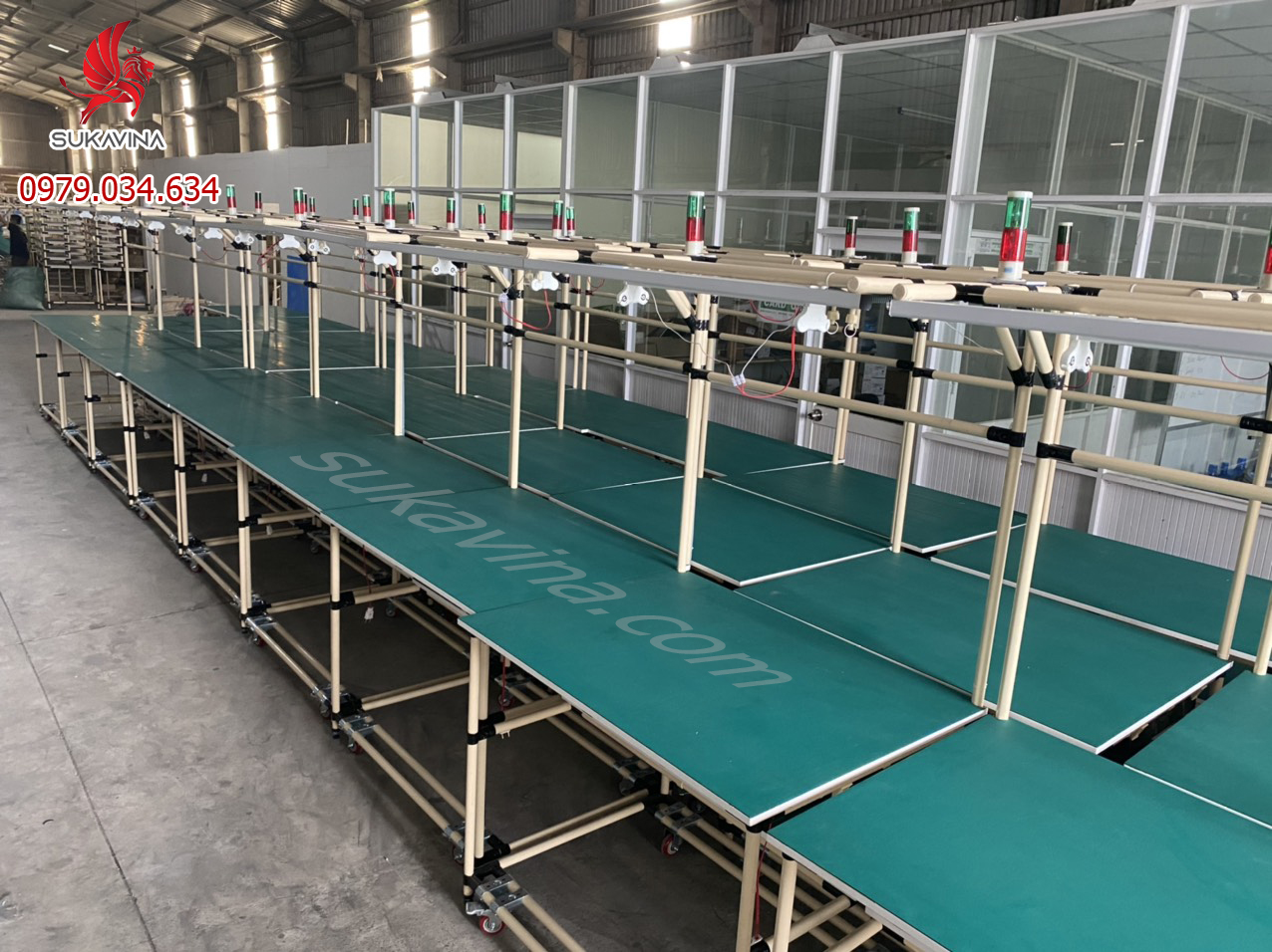 Bàn thao tác công nghiệp