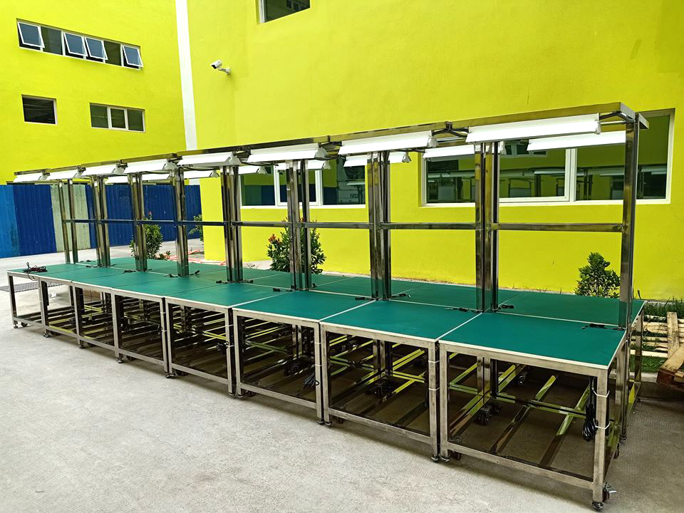 Bàn Thao Tác Khung Inox