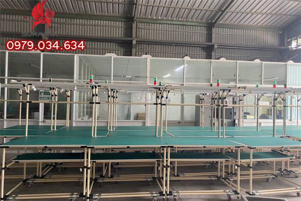 LẮP ĐẶT BÀN THAO TÁC Ở  TP.HCM 