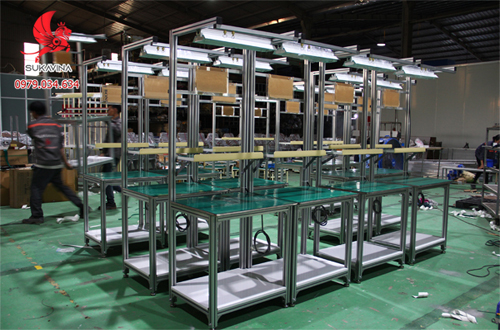 LỢI ÍCH CỦA VIỆC SỬ DỤNG BÀN THAO TÁC NHÔM ĐỊNH HÌNH SUKAVINA
