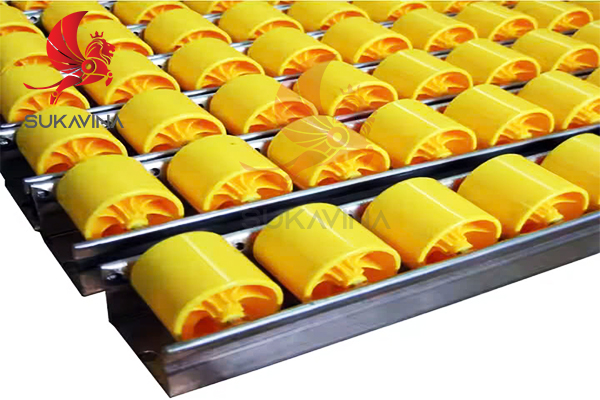 RAY TRƯỢT CON LĂN NHỰA SẢN PHẨM ƯU VIỆT TRONG HỆ THỐNG VẬN CHUYỂN