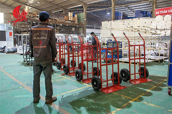 Sản Xuất Xe Đẩy Công Nghiệp – Thiết Kế Theo Yêu Cầu, Số Lượng Lớn